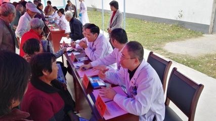 專家團隊進村居，健康守護零距離